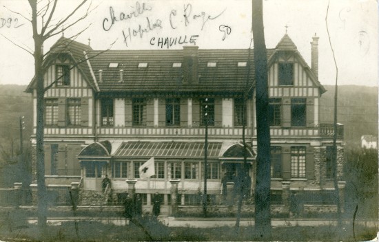 L’hôpital auxiliaire de Chaville pendant la guerre 1914-1918, situé à l’Ermitage Ste Thérèse. Carte-photo n’ayant pas circulé. Guilleminot, Boespflug, Paris