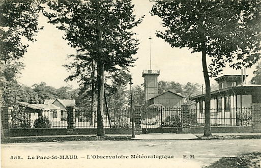 Le Parc de St Maur. L’observatoire mtorologique. CPA Ed. Malcuit, Paris n° 558, dos vert, non circule (coll. part.)
