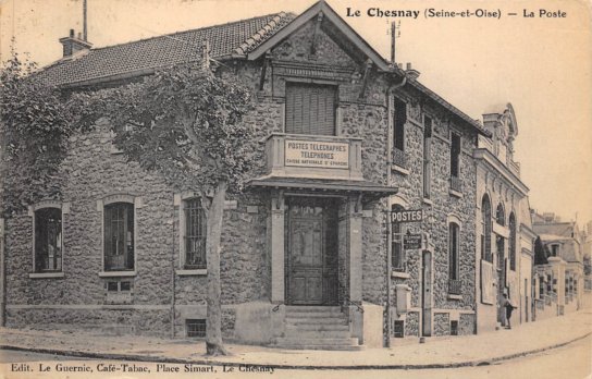 Autre vue du bureau de postes du Chesnay. CPA