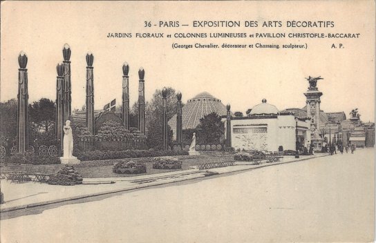 36-PARIS-EXPO INTERNATIONALE DES ARTS DECORATIFS - Jardins floraux, colonnes lumineuses et Pavillon Christofle Baccarat.  Editeur A.P.