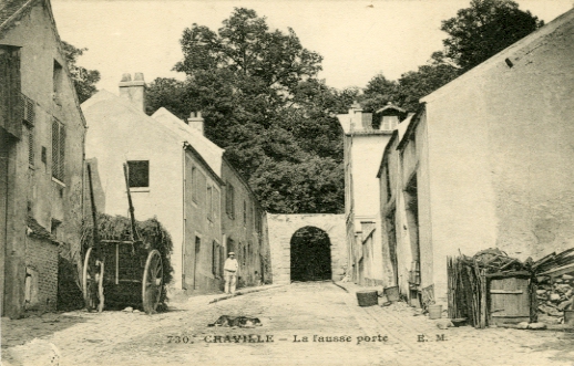 La Fausse porte, donnant accès au bois de Meudon. CPA E. Malcuit, phot. éditeur, n° 730 Chaville- La fausse porte. Carte circulée le 2 avril 1917. 