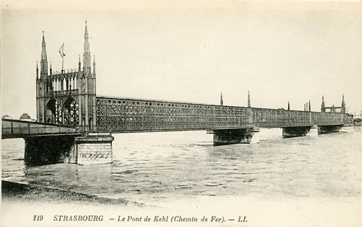Vue générale du pont de Kehl à Strasbourg.