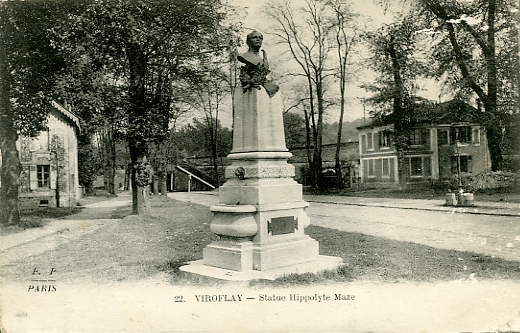 Un beau cadrage du monument à Hippolyte Mazé, à l’entrée de Viroflay.