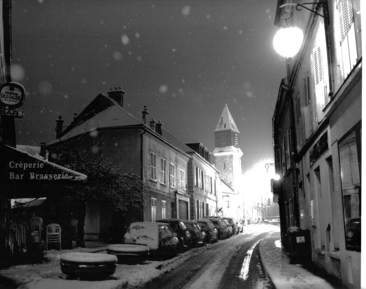 Neige au Village. Cliché 2011.